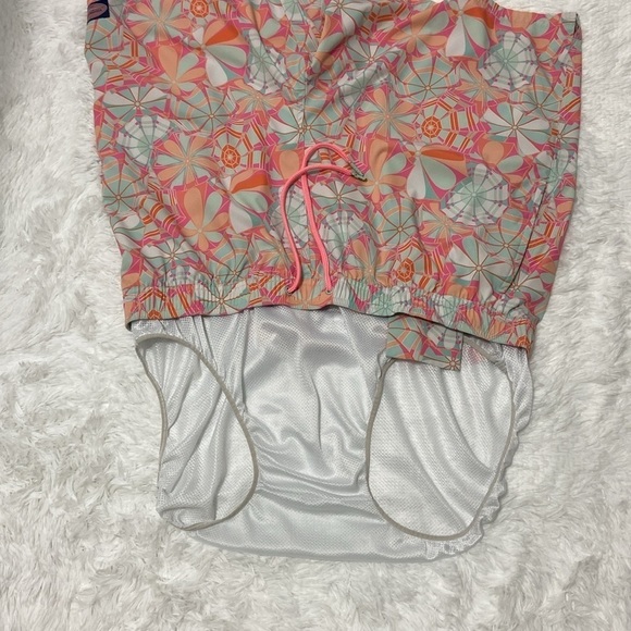 VINEYARD VINES MEN PRINTED BRIEF LINED CHAPPY SWIMMING TRUNK. SIZE-XL. - Picture 10 of 11